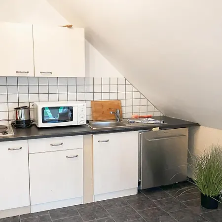 Heuboden - Perfekt Fuer Erholung Oder Langzeitaufenthalt Apartment Achterstadt
