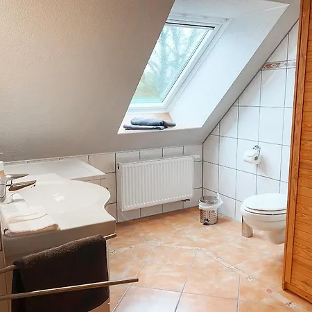 Heuboden - Perfekt Fuer Erholung Oder Langzeitaufenthalt 아파트 Achterstadt