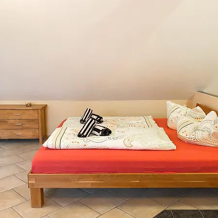 Heuboden - Perfekt Fuer Erholung Oder Langzeitaufenthalt