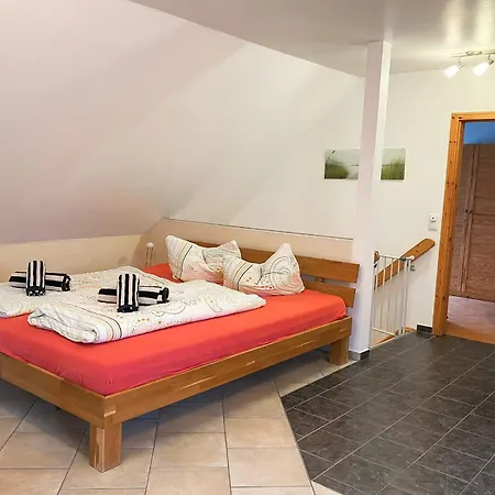 아파트 Heuboden - Perfekt Fuer Erholung Oder Langzeitaufenthalt Achterstadt